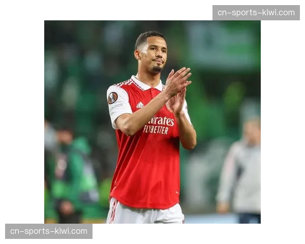 萨利巴防守选位保持精准 阿森纳后防线伤病应对得当 萨利巴防守选位保持精准 阿森纳后防线伤病应对得当